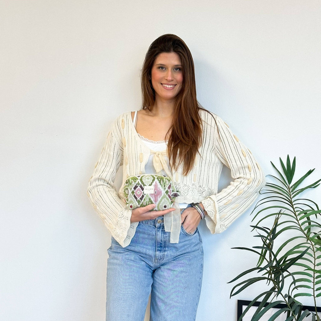 Amour Medium Toiletry Bag - Distinctly Living