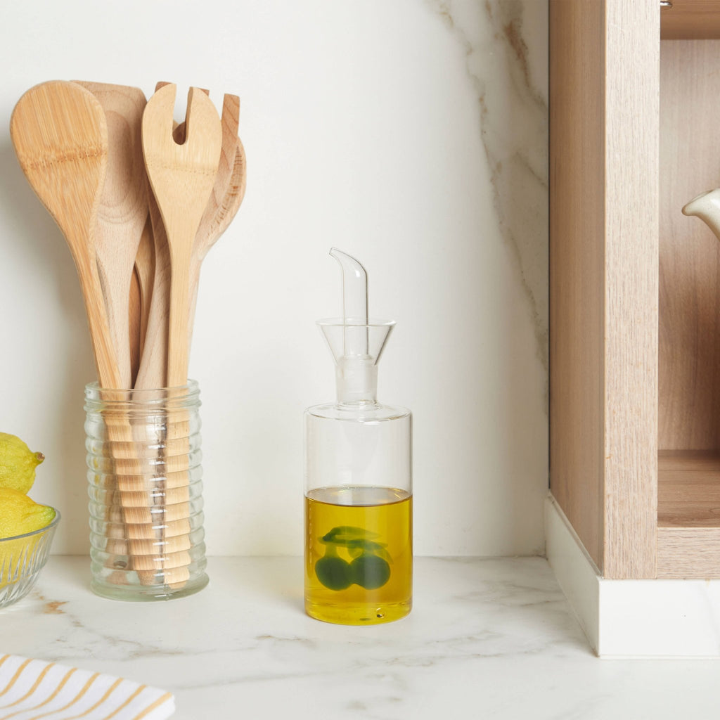 Drip Free Oil Dispenser - Distinctly Living