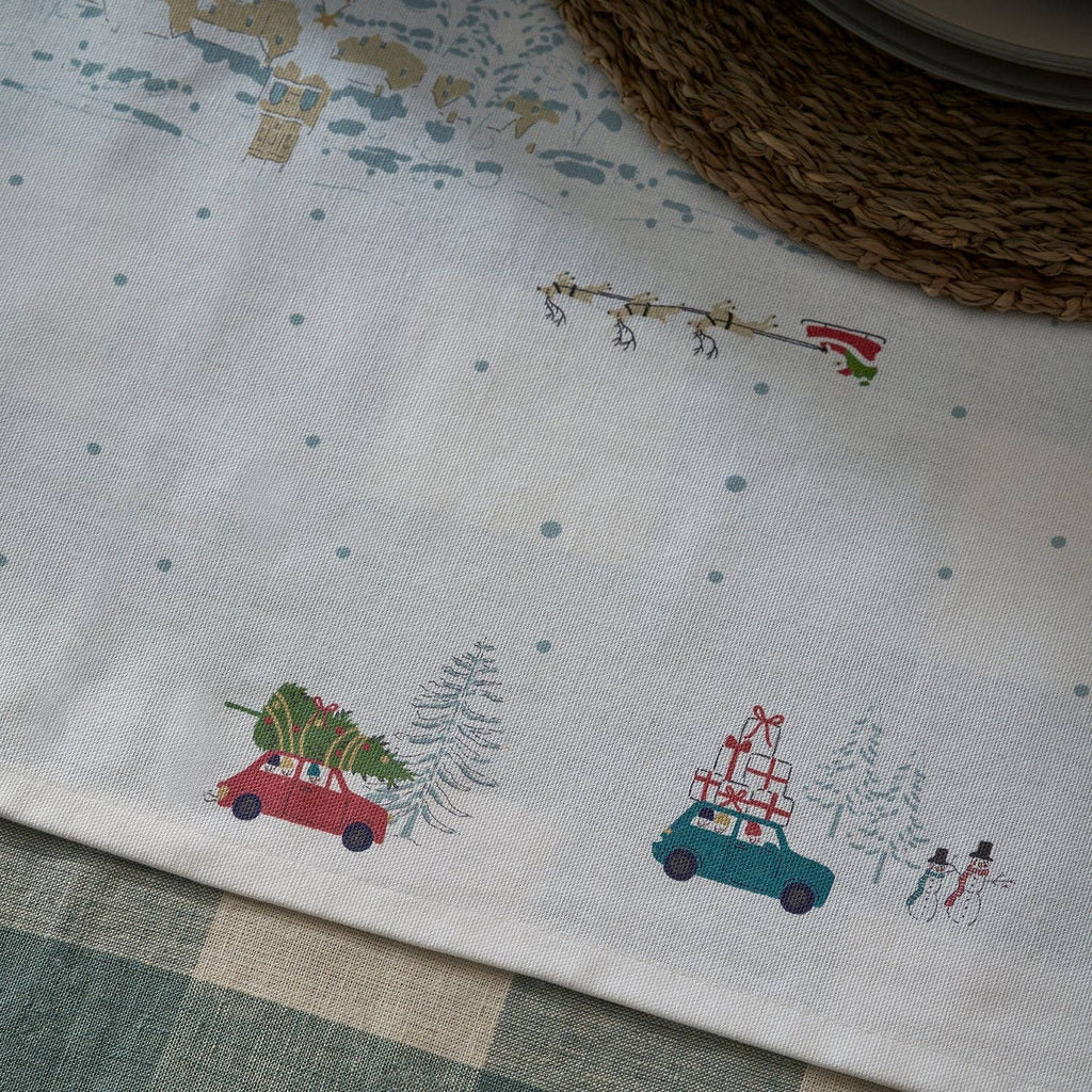 Driving Home for Christmas Table Runner 2.8m - Distinctly Living