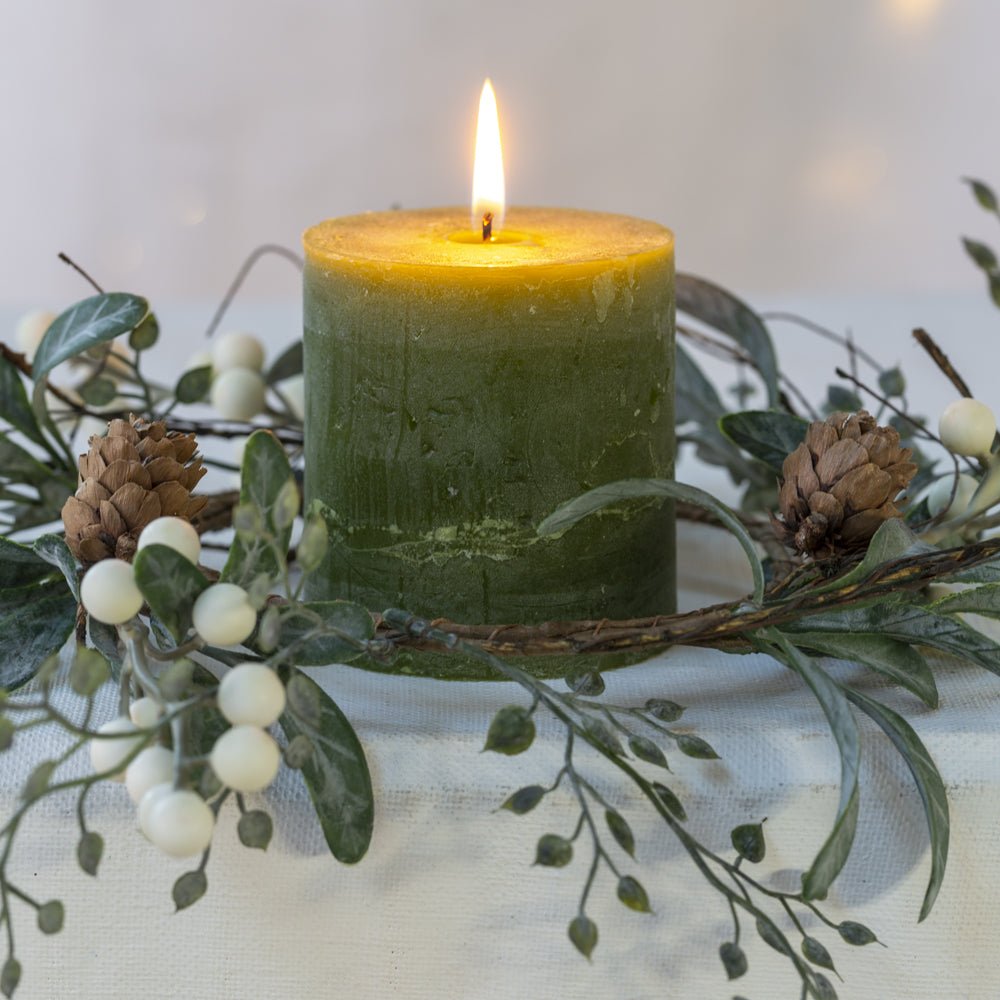 White Berry Candle Ring - Distinctly Living