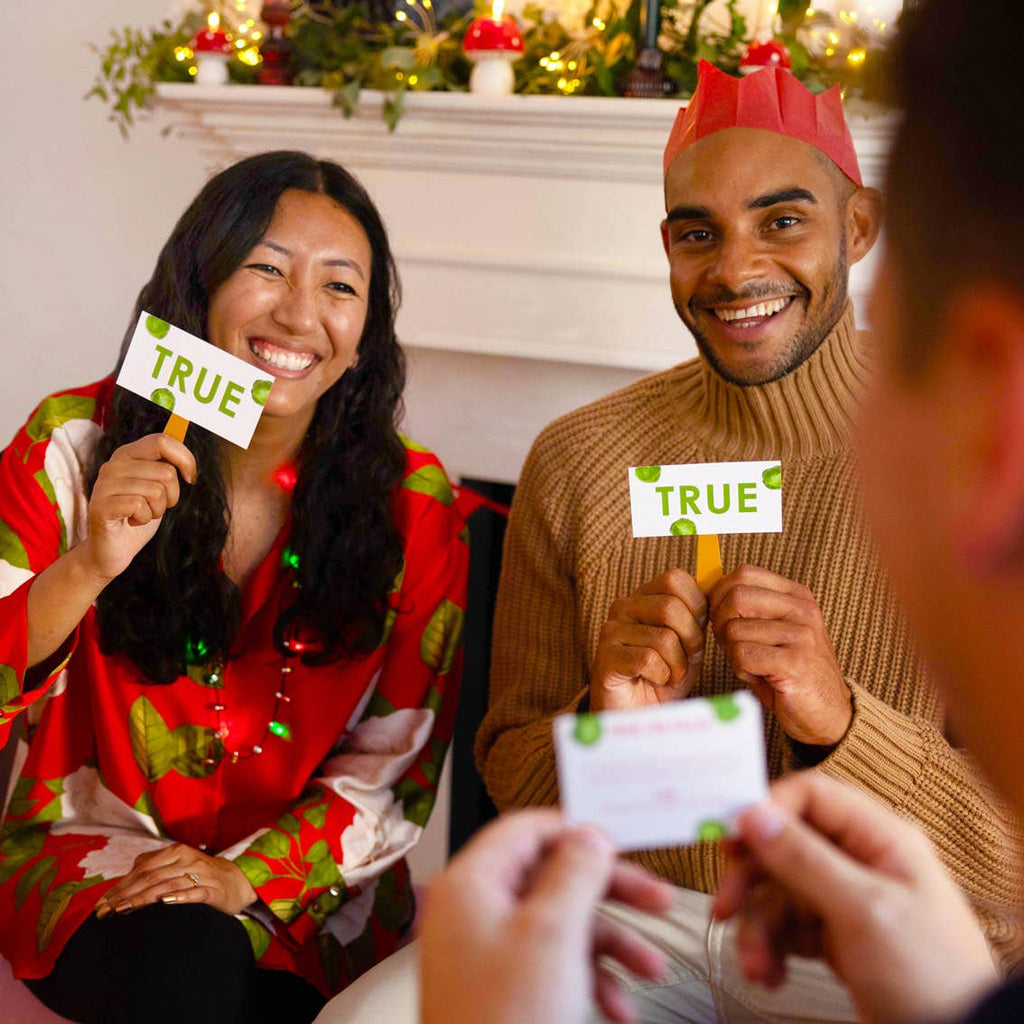 Christmas Light Up LED Necklace - Distinctly Living