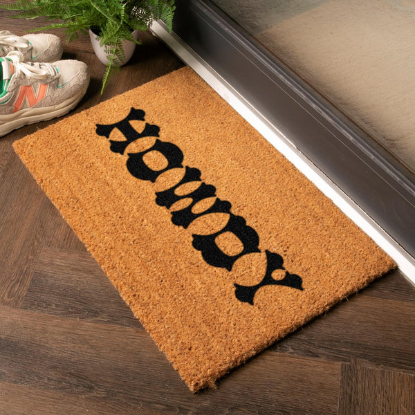 Howdy Doormat - Distinctly Living