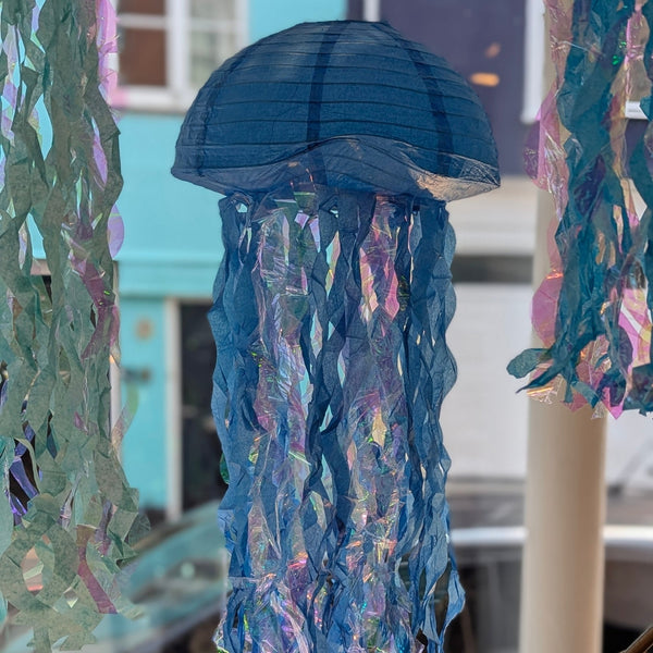 Jellyfish Lantern - Distinctly Living