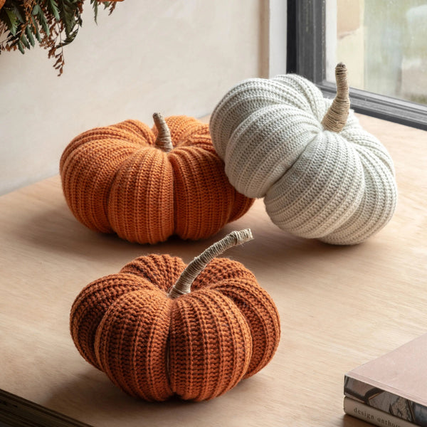Knitted Pumpkin - Distinctly Living