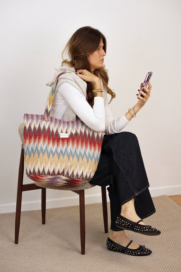 Large Zipper Bag - Guana - Distinctly Living