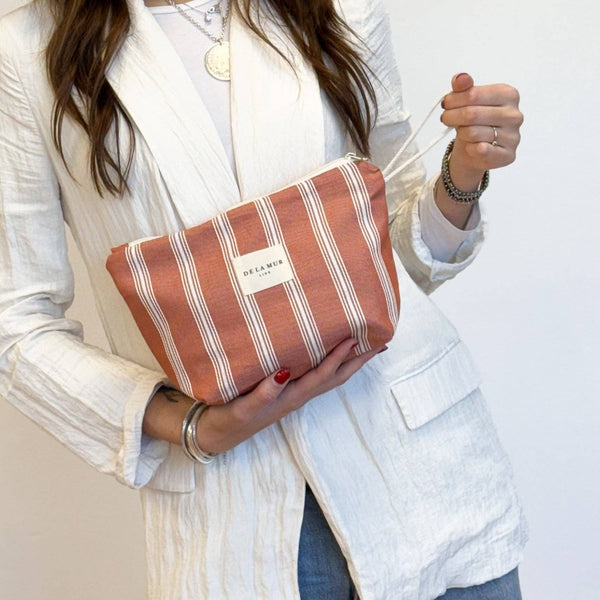 Mineo Toiletry Bag - Distinctly Living