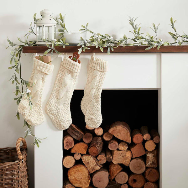 Mistletoe Garland - Distinctly Living