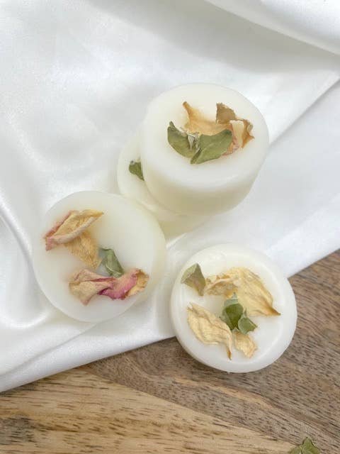 Pear & Freesia Boxed Botanical Wax Melts - Distinctly Living