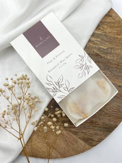 Pear & Freesia Boxed Botanical Wax Melts - Distinctly Living