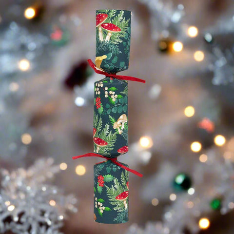 Plastic Free - Woodland Green Christmas Crackers 6 Pack - Distinctly Living