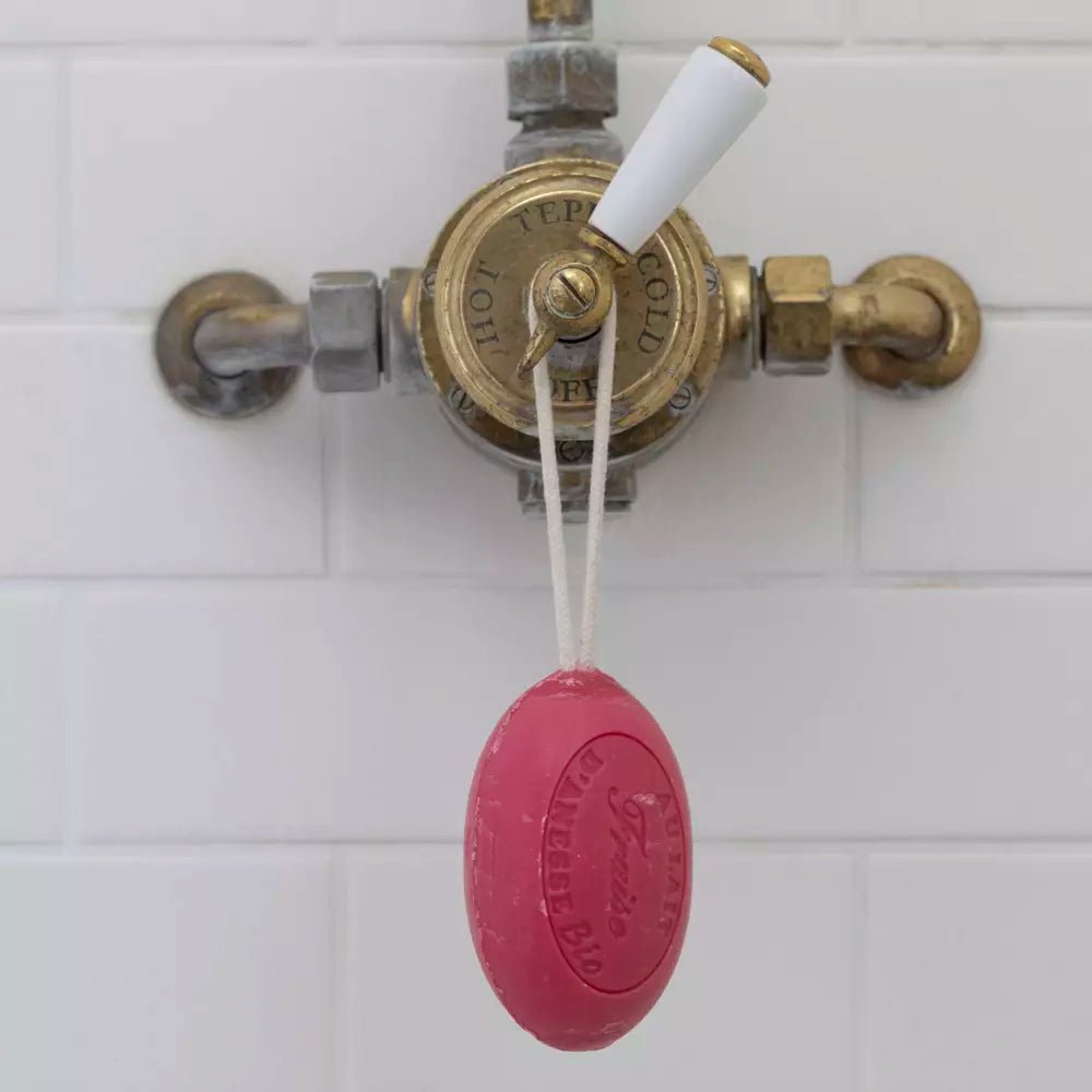 Soap On A Rope - Lemon, Fraise or Verberna - Distinctly Living