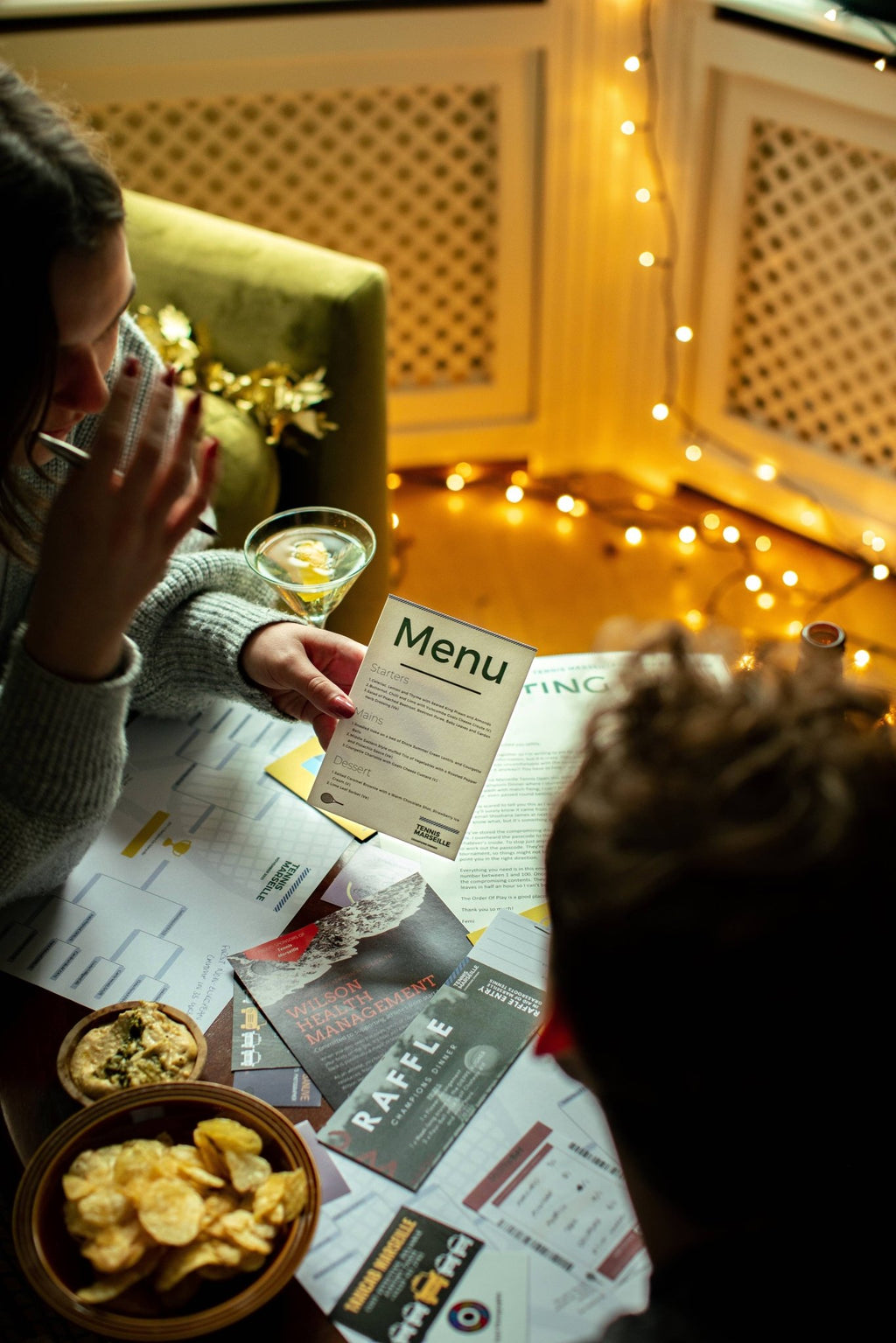 The Scandal – Escape Room in an Envelope - Distinctly Living