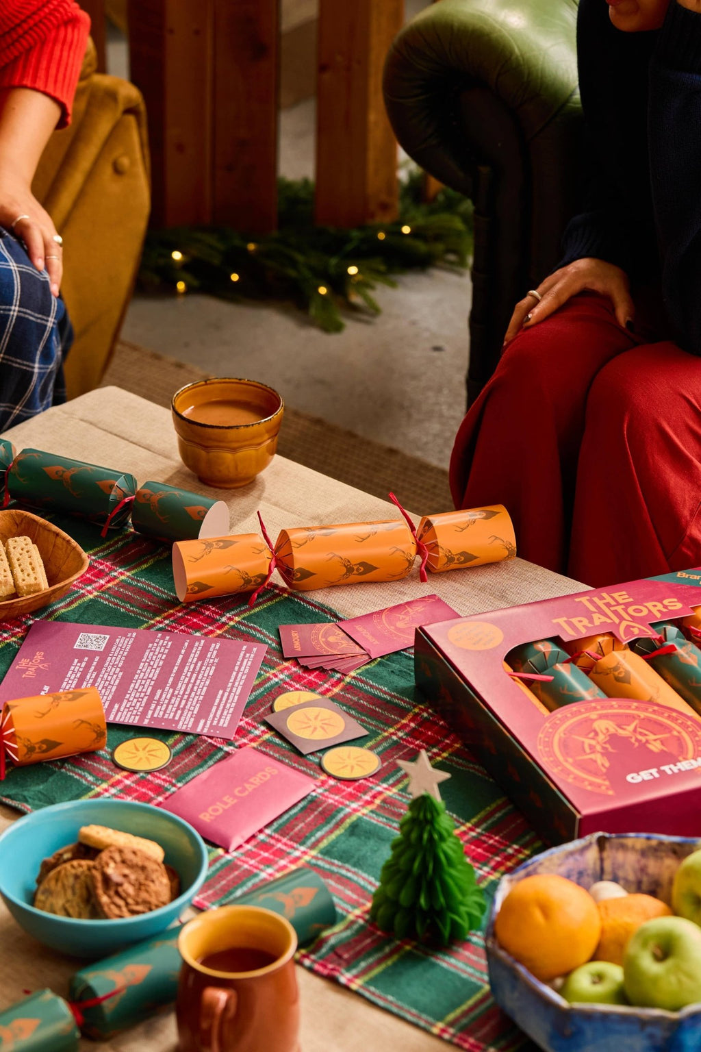 The Traitors Christmas Crackers – 2026 Edition, Set of 6 - Distinctly Living