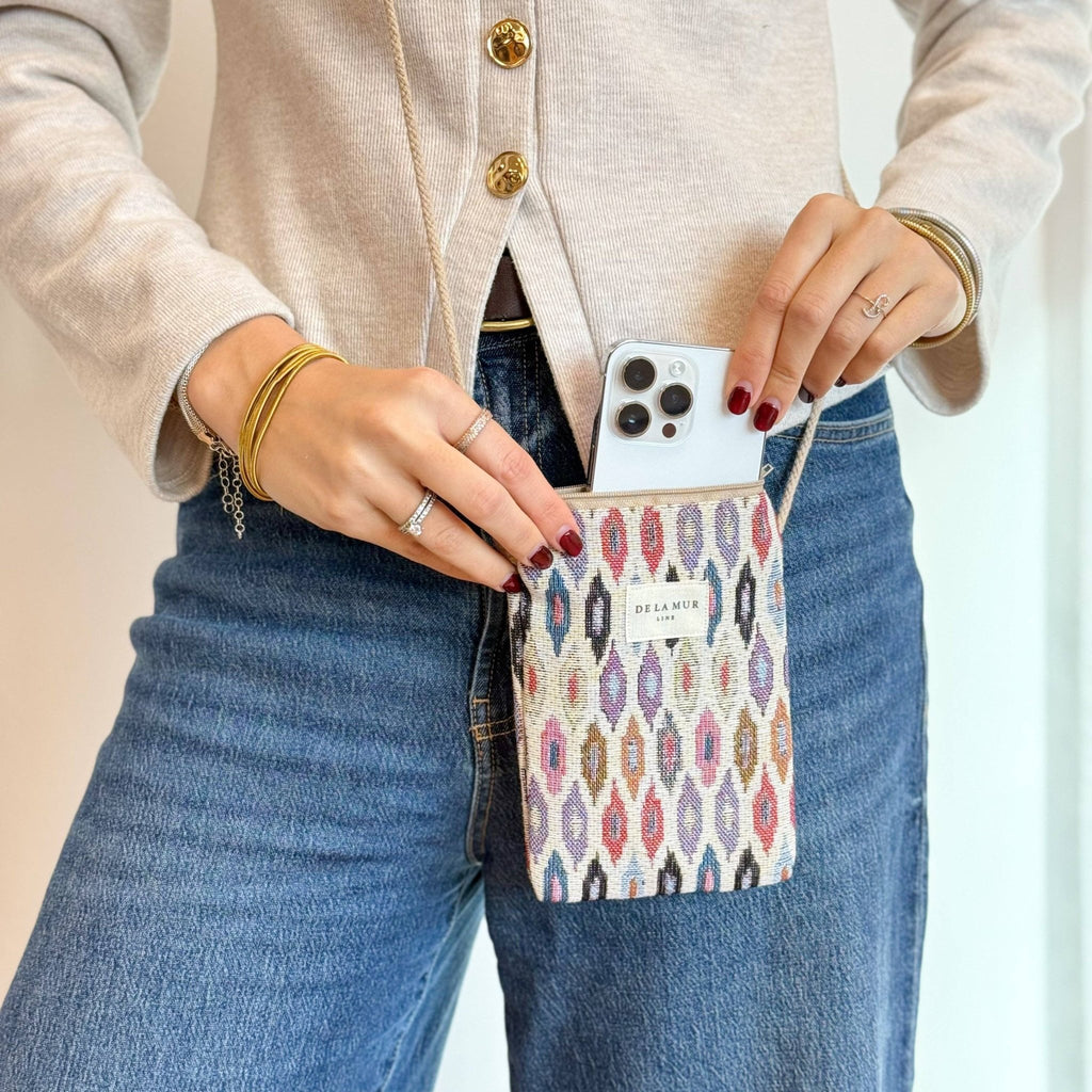 Urban Mobile Phone Pouch - Distinctly Living