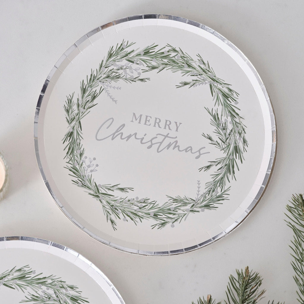Christmas Wreath Paper Plates - Pack of 8 - Distinctly Living